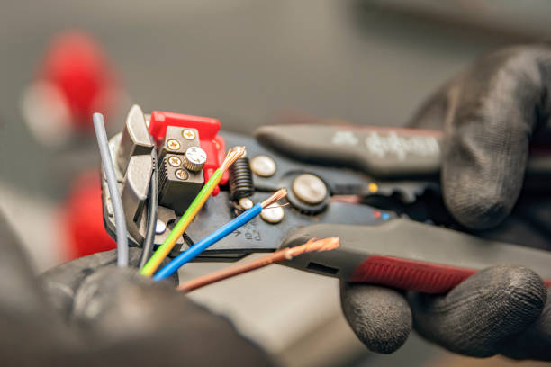 Best Electrical Troubleshooting Services  in Weston, FL